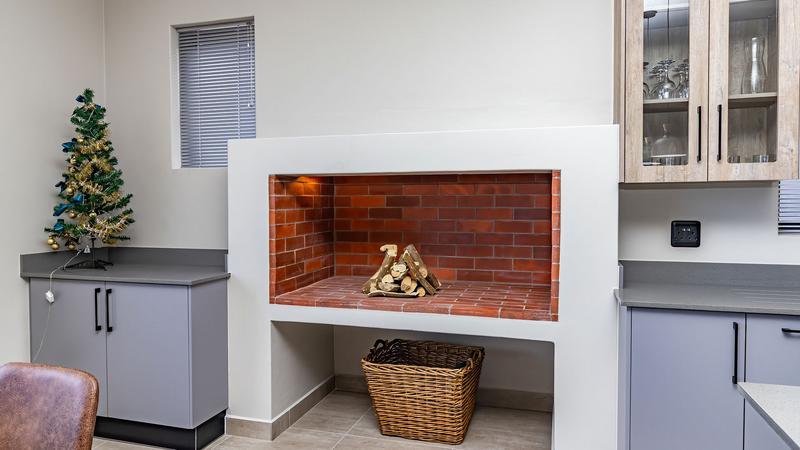 2 Bedroom Property for Sale in Tergniet Western Cape